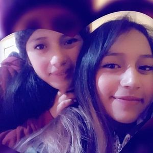 Meet your Posher, Flor maribel